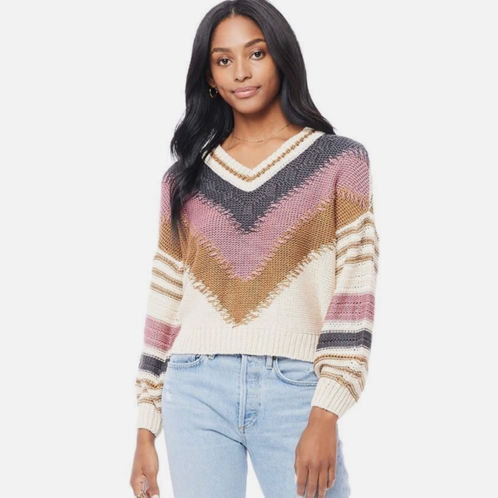 saltwater LUXE Chevron V-Neck Pullover in Cream, Pink, Brown & Charcoal